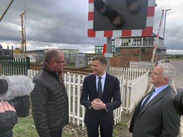 Mark Harper Visits Newsham